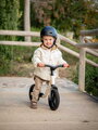 Balančné odrážadlo so stúpadlami Happy Voyager Balance Bike Smoby s ultraľahkou 2,3 kg kovovou konštrukciou a tichými kolesami s ochranou proti defekt