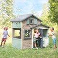 Domček Priateľov ekologický v prírodných farbách Friends Evo Playhouse Green Smoby rozšíriteľný 2 dvere 6 okien z recyklovaného materiálu s UV filtrom