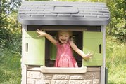 Domček Life Jura Lodge Smoby rozšíriteľný 2 dvere a 2 okná s okenicami a kŕmidlom pre vtáčiky s UV filtrom od 24 mes - model 2025