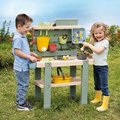 Kuchynka pre záhradníkov Mud Kitchen Life Smoby hra s trávou kvetinami a pieskom 15 doplnkov s náradím a nádržou na vodu od 3 rokov - model 2025