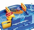 Vodná dráha Mega LockBox AquaPlay v kufríku so štyrmi figúrkami