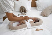 Hniezdo pre bábätká Cocoony Heather Clay Beaba z ultra mäkkého textilu s vyvýšenými okrajmi hnedé od 0-3 mes
