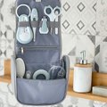 Toaletné potreby pre bábätko Hanging Toiletry Pouch Beaba v závesnej taštičke s 9 doplnkami zeleno-modrá