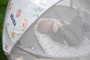Plážový stan pre deti Breezynest Anti UV Tent Clay Earth Beaba s 360° ventiláciou a ochranou proti piesku a hmyzu béžový od 0-24 mes