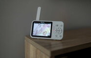 Cestovná elektronická opatrovateľka Video Baby Monitor Zen Travel White Beaba prenosná bez potreby Wi-Fi