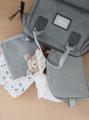 Kozmetická taštička Toiletry Pouch Beaba Heather Grey so zipsom sivá