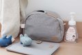 Kozmetická taštička Toiletry Pouch Beaba Canvas Pearl Grey so zipsom sivá