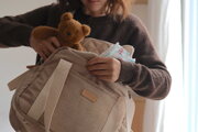 Prebaľovacia taška ku kočíku Paris Changing Bag Eco Clay Beaba s prebaľovacou podložkou béžová