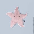 Plyšová hviezdica s levanduľovým vankúšikom Feel Good Plush Starfish Petit Calme Kaloo na zahrievanie alebo chladenie sivá 22 cm z jemného materiálu v