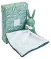 Plüss nyuszi dédelgetéshez kendővel Bunny with a Comforter Sage Green Doudou et Compagnie ajándékcsomagolásban zöld 10 cm 0 hó-tól