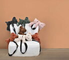 Plyšový crossbody vak medvedík Ivory Bear Bag Doudou et Compagnie s popruhom biely 30 cm od 24 mes DC4378