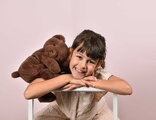 Plyšový crossbody vak medvedík Brown Bear Bag Doudou et Compagnie s popruhom hnedý 30 cm od 24 mes DC4380