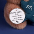 Plyšový zajačik s hviezdičkou Kozorožec Brown Bunny Capricorn Astro Plush with Comforter Doudou et Compagnie v darčekovom balení hnedý 12 cm od 0 mes 