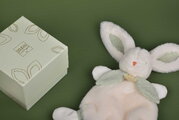 Plyšový zajačik na maznanie Bunny Bonbon Sage Green Doudou et Compagnie zelený 25 cm od 0 mes DC4666