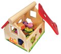 Drevený didaktický domček Shape Sorter House Eichhorn s 12 vkladacími kockami od 12 mes