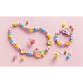 Sada na výrobu šperkov Drevené korálky Dúhová krajina Wooden Jewellery Rainbow Land Atelier Janod na výrobu 4 kusov šperkov od 4 rokov J09129