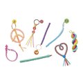 Maxi kreatívna sada Tvoríme s bužírkami Mier a láska Scoubidou Peace & Love Atelier Janod 8 dekorácií od 7 rokov J09160