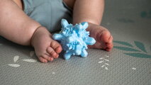 Set de mingi senzoriale pentru masaj și dezvoltarea motricității, mic MUFFIK 3 bucăți