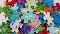 Ortopedică podložka Nano puzzle în puzzle MUFFIK pentru dezvoltarea sănătoasă a tălpilor, galben pastel