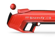 Vodný granátomet s farebným LED displejom SpyraGravity Red Spyra s integrovanou batériou s USB-C nabíjaním a 4 vodné granáty s dostrelom 16 m
