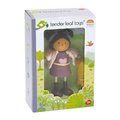 Drevená postavička s mačičkou kamarátka Ayana Tender Leaf Toys v ružovom kabátiku