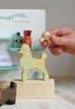 Drevený salón pre psíkov Waggy Tails Dog Salon Tender Leaf Toys so 7 figúrkami psíkov