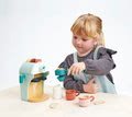 Drevený kávovar Cappuccino Babyccino Maker Tender Leaf Toys s dvoma šálkami a keksíky s mliekom