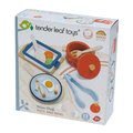 Drevený riad s panvicou Pots and Pans Tender Leaf Toys s varechou a potravinami