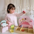 Drevený obchod so sladkosťami Sweetie Pic'N'Mix Shop Tender Leaf Toys s váhou cukríkmi a lízatkami