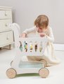 Drevený nákupný vozík Shopping Cart Tender Leaf Toys s priehradkou a tabuľou na kriedu