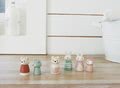 Drevená zajačia rodinka Bunny Tales Tender Leaf Toys otec a mama so zajačikom