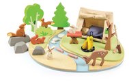 Drevené táborisko so stanom a ohniskom Wildlife Camping Playset Tender Leaf Toys s figúrkami zvieratiek